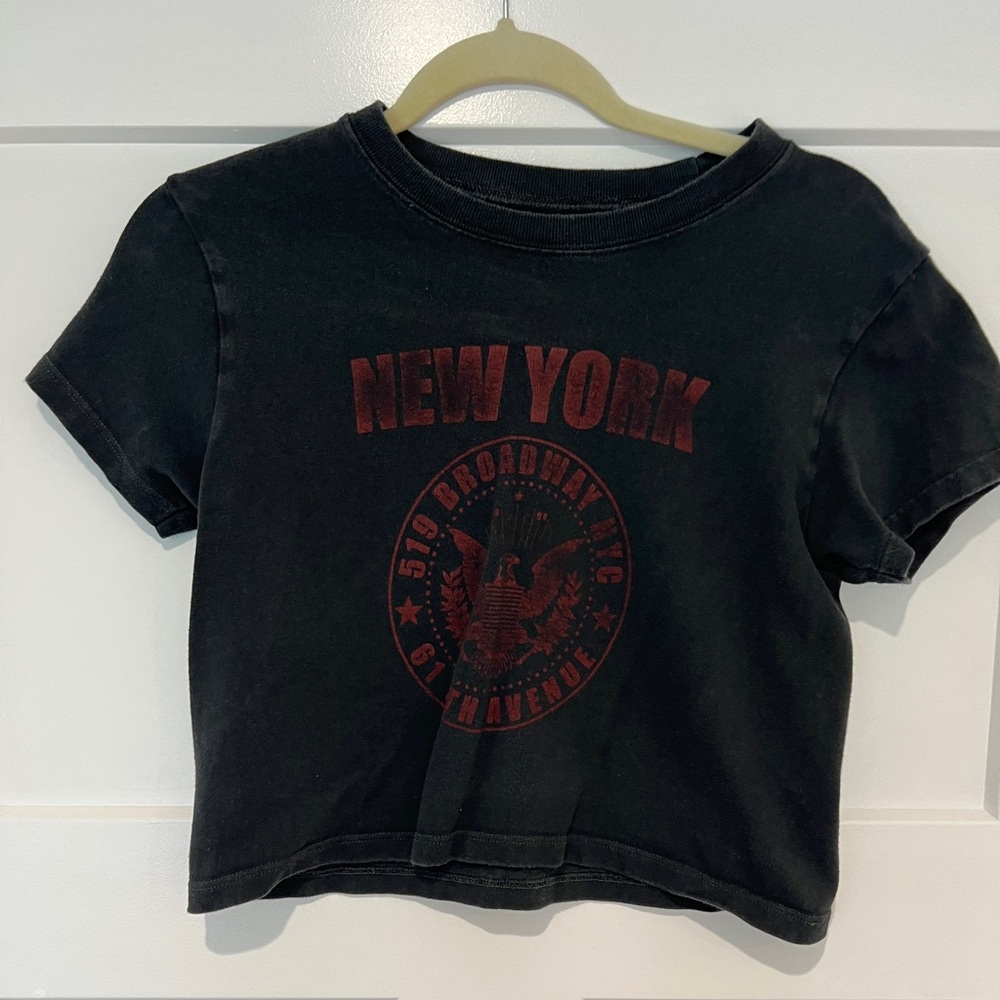 Brandy Melville Baby Tee